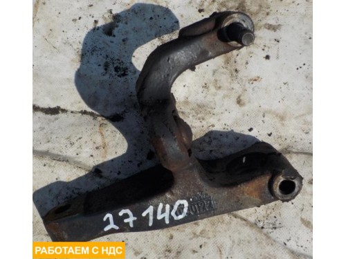 Кронштейн крепления передней рессоры левый