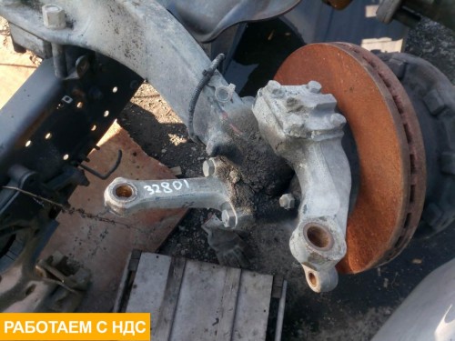 Кулак поворотный