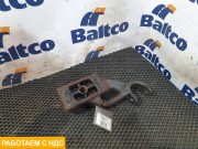 Опора переднего амортизатора левый