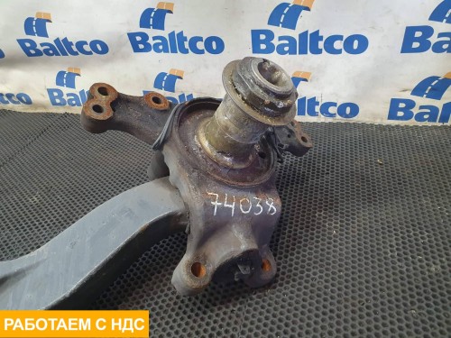 Кулак поворотный левый