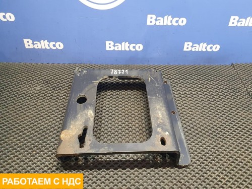 Кронштейн глушителя